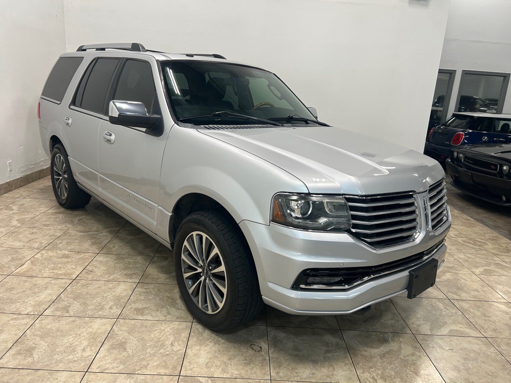 2017 Lincoln Navigator Image 5