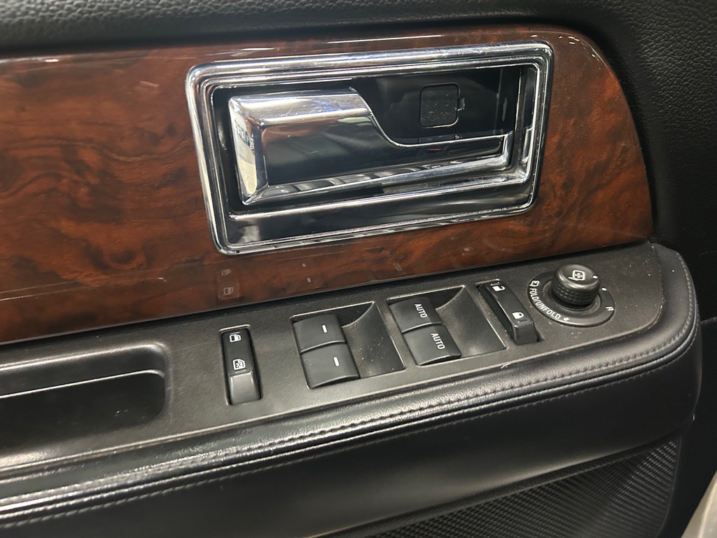 2017 Lincoln Navigator Image 15