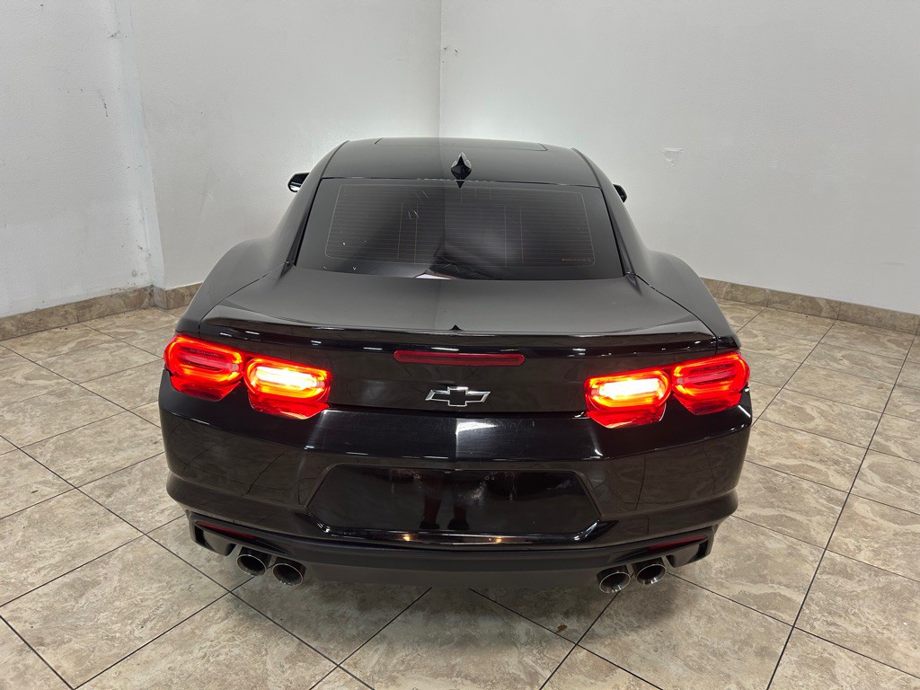 2022 Chevrolet Camaro Image 8