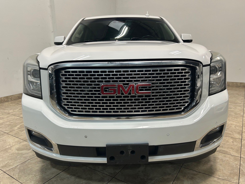 2015 GMC Yukon Image 3