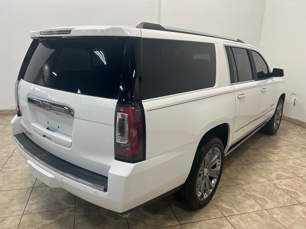 2015 GMC Yukon Image 7
