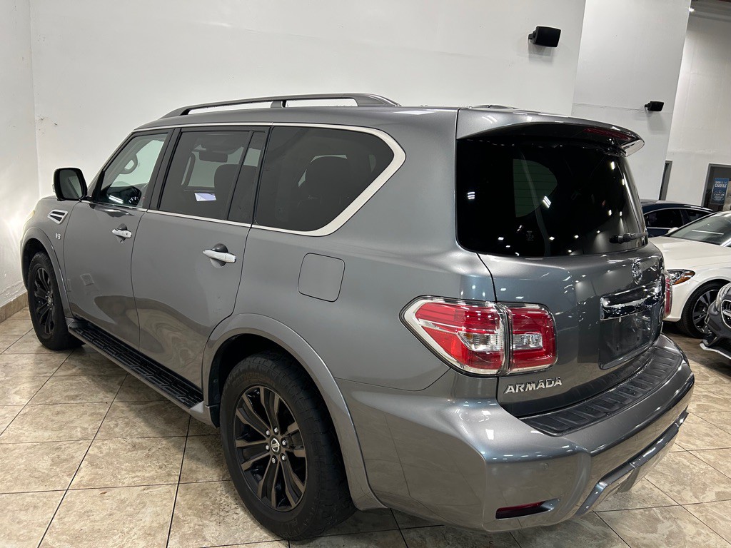 2019 Nissan Armada Image 9