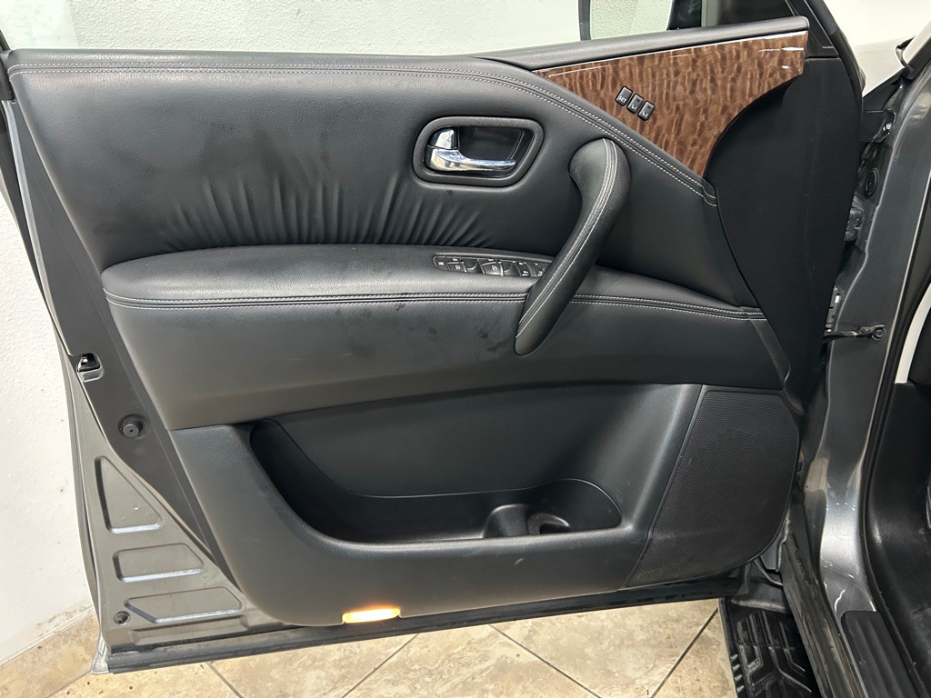 2019 Nissan Armada Image 16