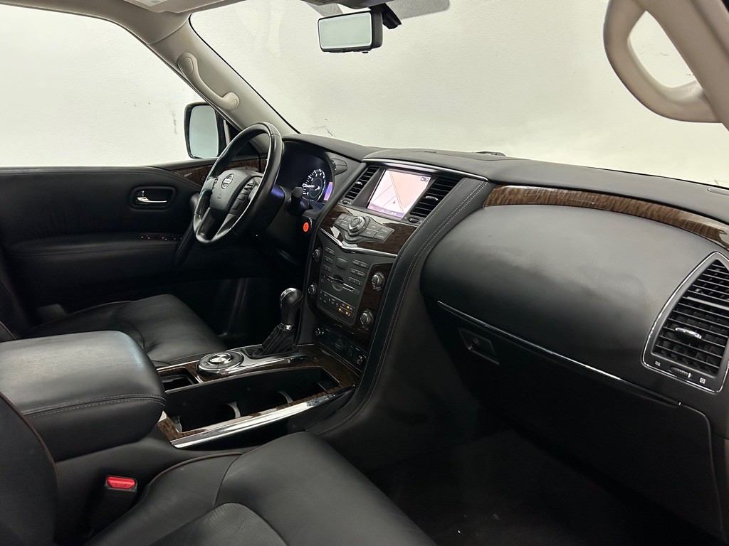 2019 Nissan Armada Image 26