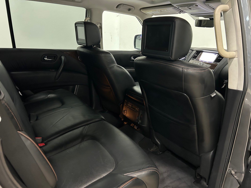 2019 Nissan Armada Image 30