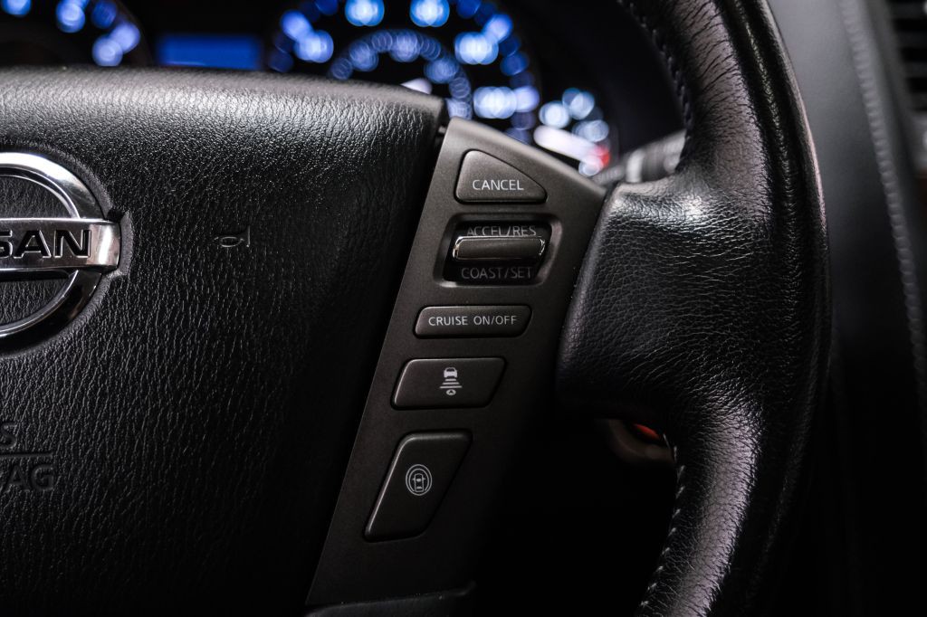 2019 Nissan Armada Image 17