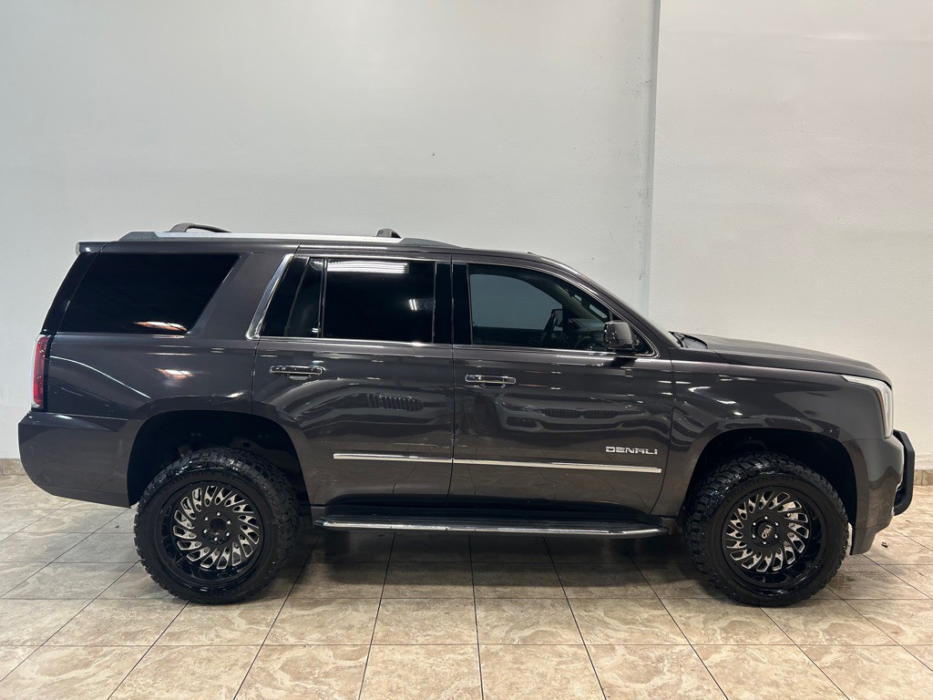 2017 GMC Yukon Image 5