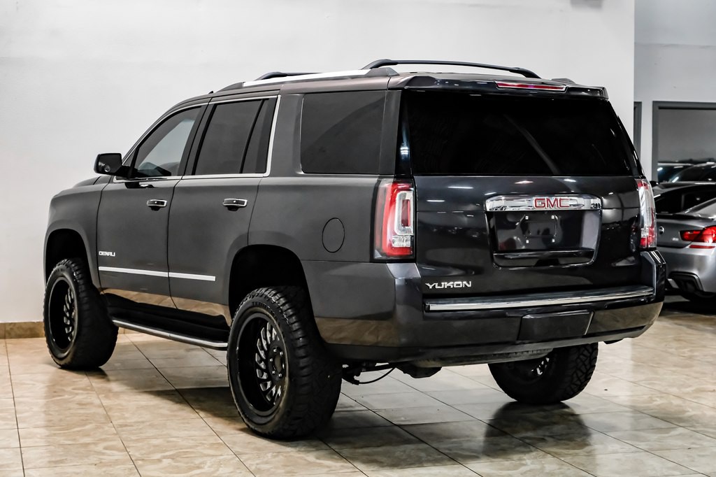2017 GMC Yukon Image 10