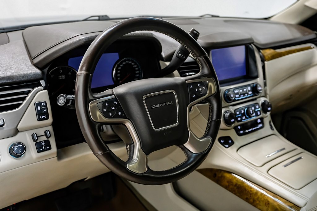 2017 GMC Yukon Image 14
