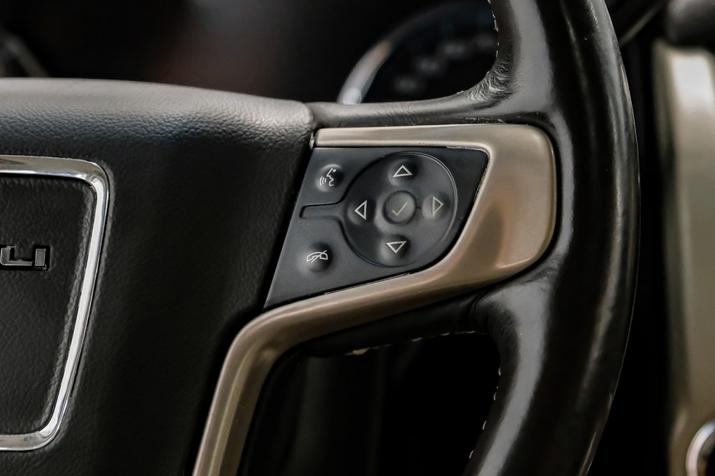 2017 GMC Yukon Image 17