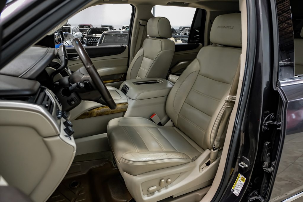 2017 GMC Yukon Image 28