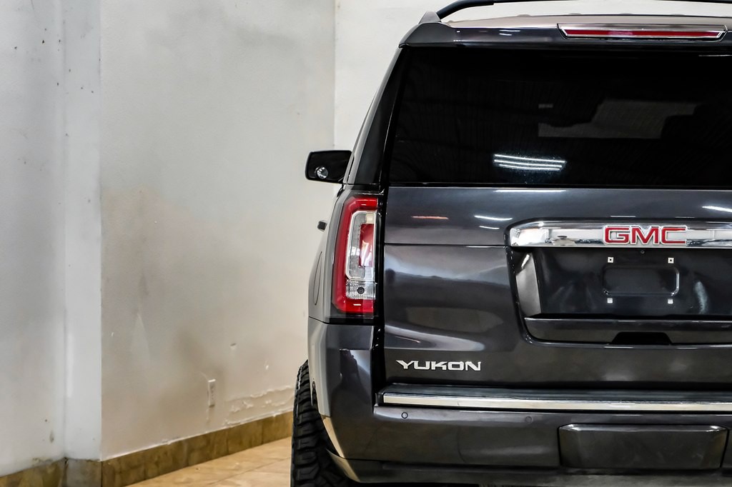 2017 GMC Yukon Image 43