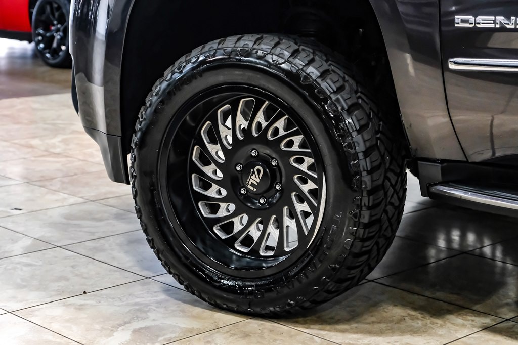 2017 GMC Yukon Image 49