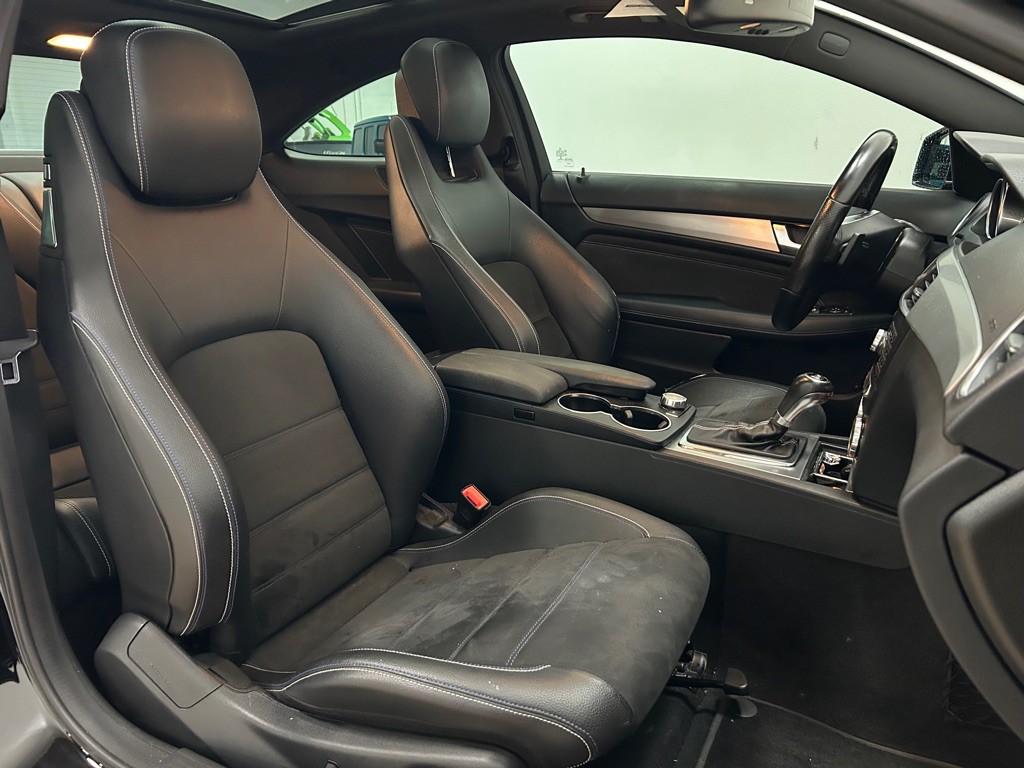 2015 Mercedes-Benz C-Class Image 29