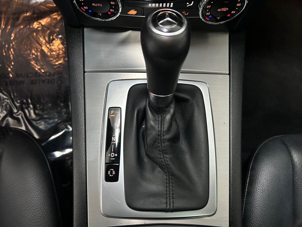 2014 Mercedes-Benz C-Class Image 23