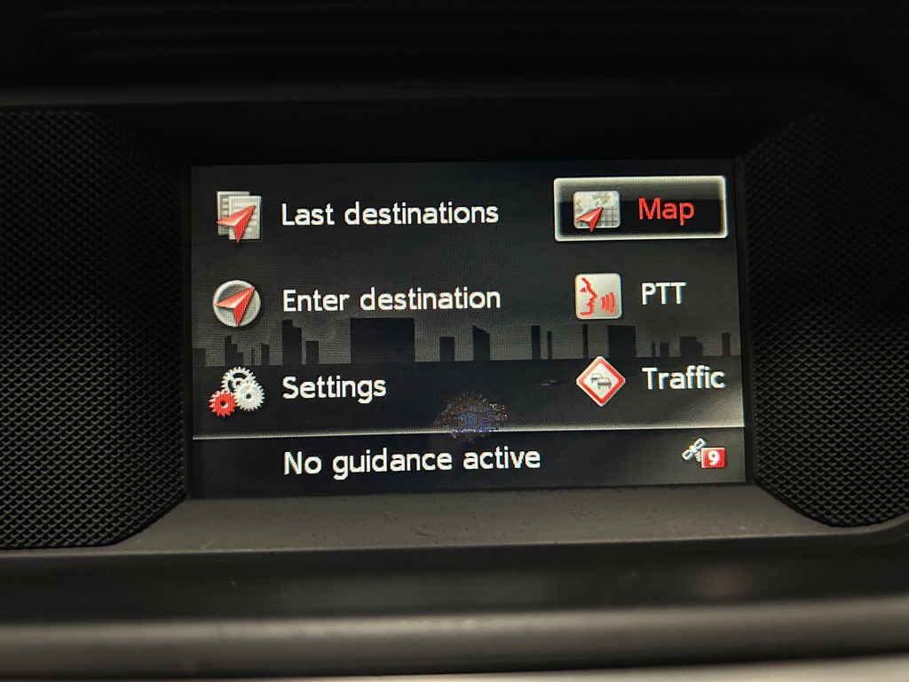 2014 Mercedes-Benz C-Class Image 25