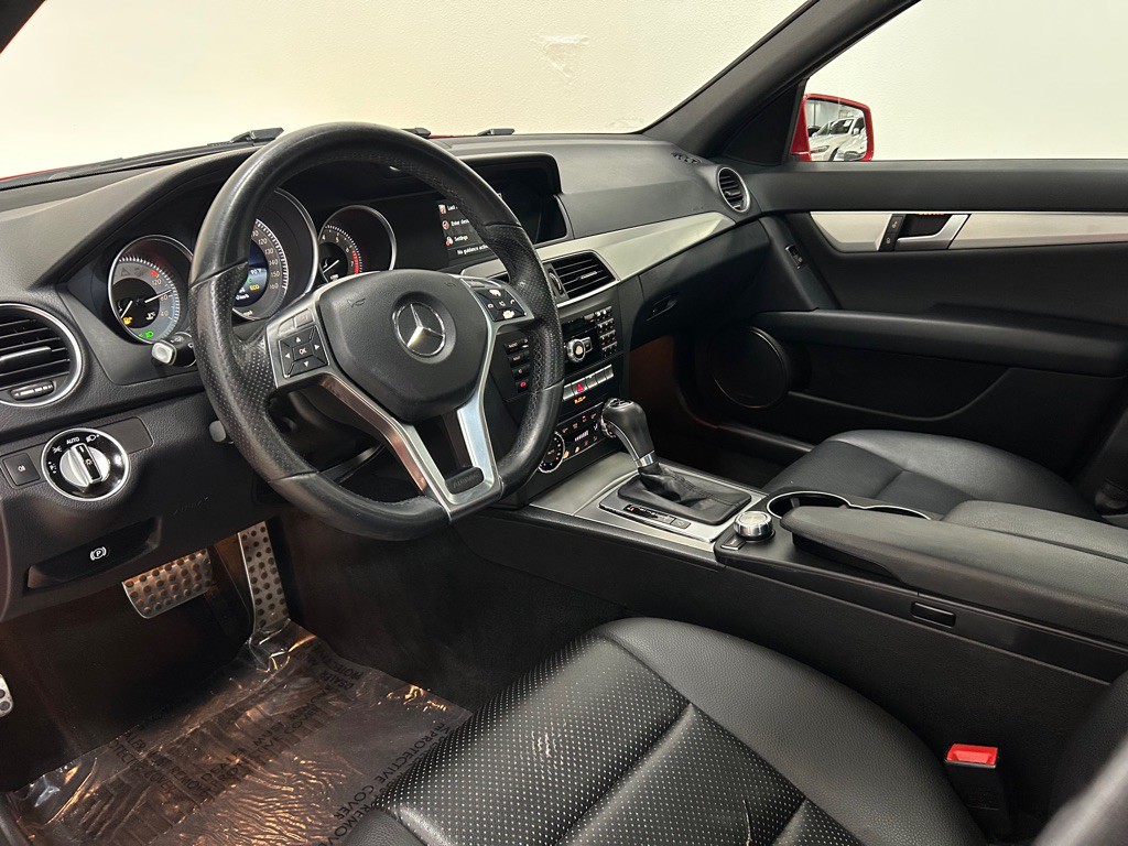 2014 Mercedes-Benz C-Class Image 27