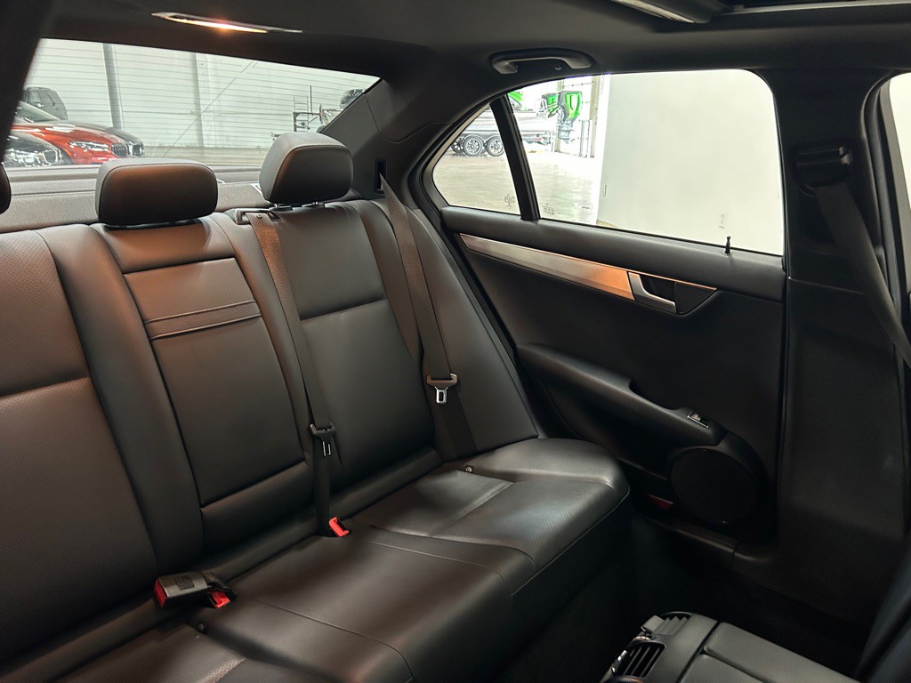 2014 Mercedes-Benz C-Class Image 41