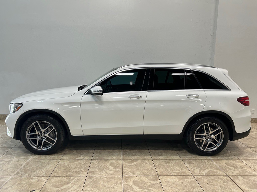 2017 Mercedes-Benz GLC-Class Image 4