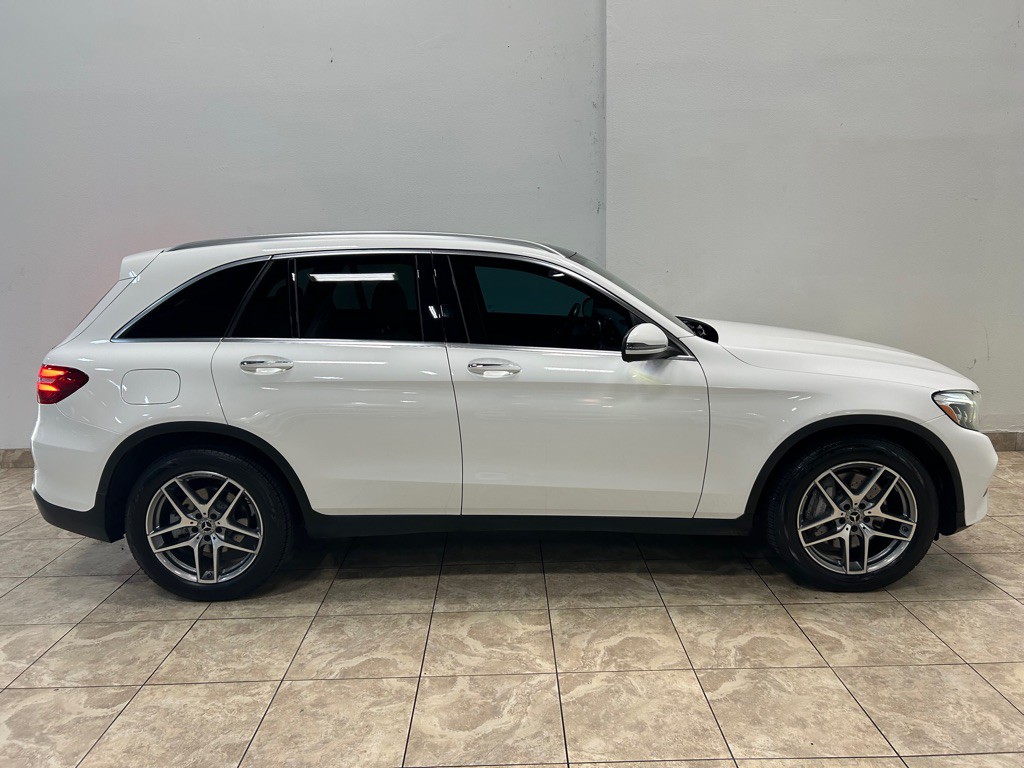 2017 Mercedes-Benz GLC-Class Image 5
