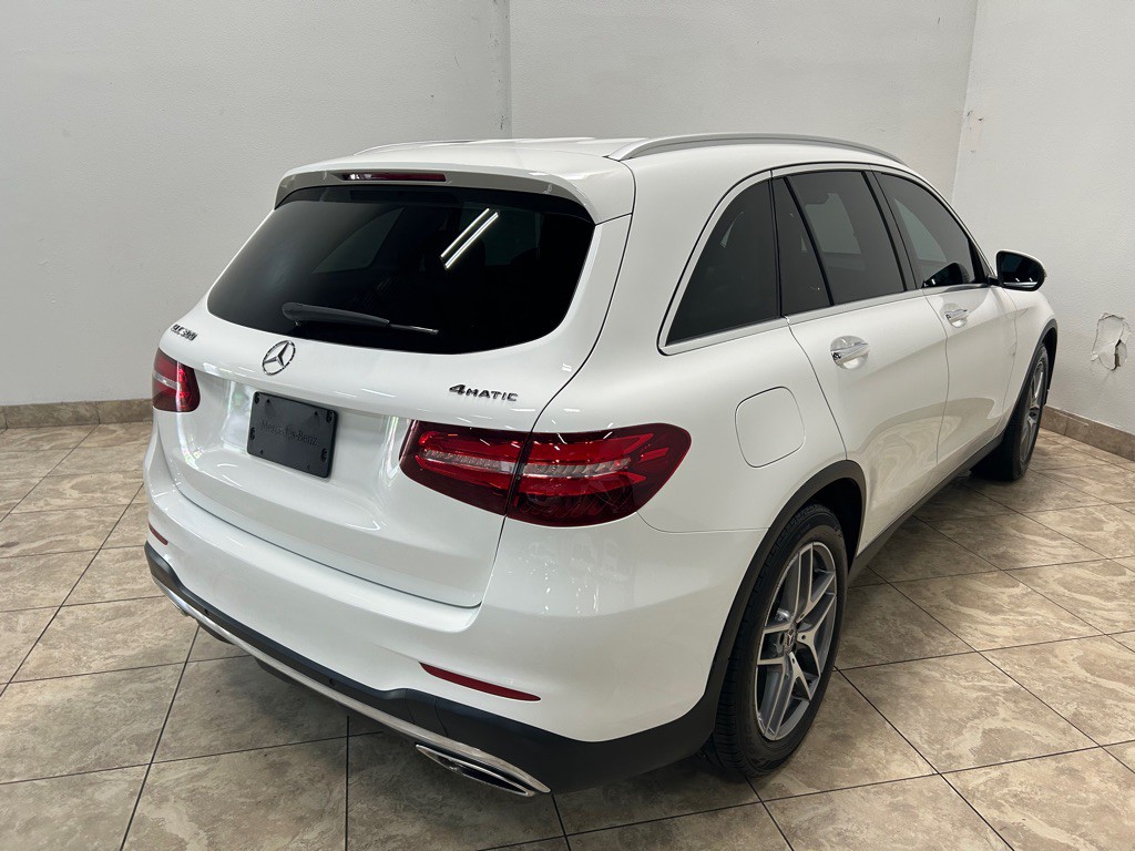 2017 Mercedes-Benz GLC-Class Image 6