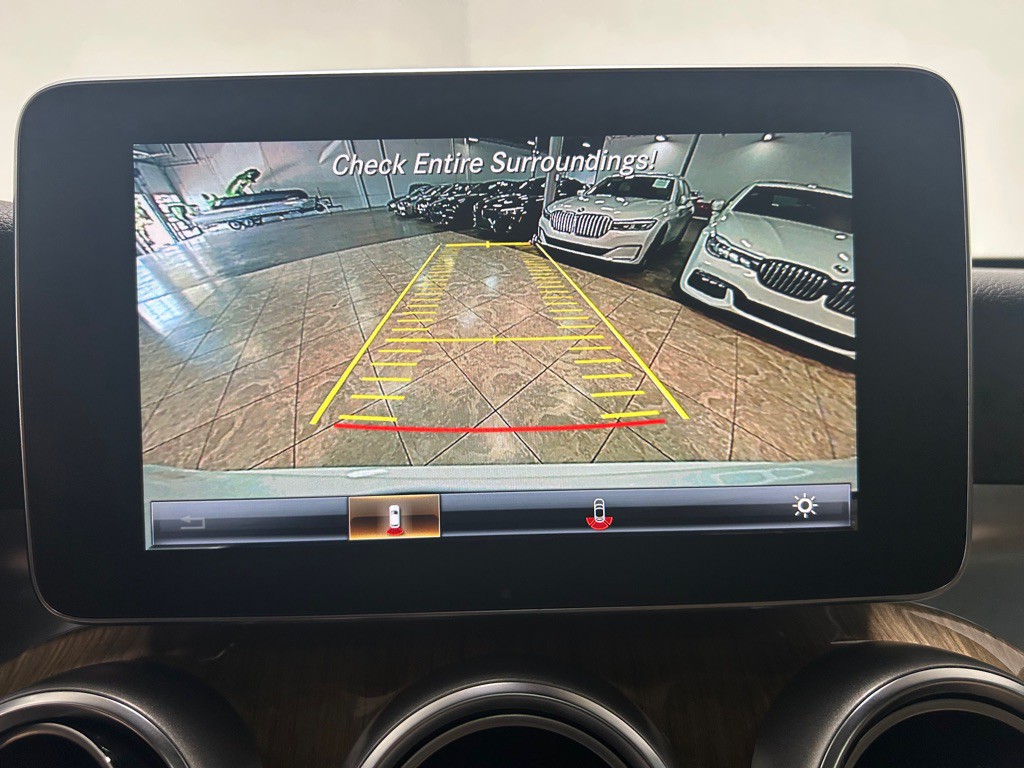 2017 Mercedes-Benz GLC-Class Image 22