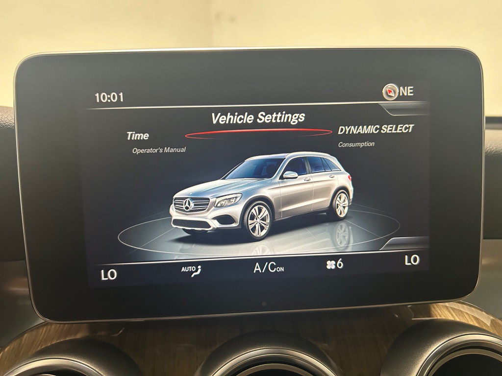 2017 Mercedes-Benz GLC-Class Image 23