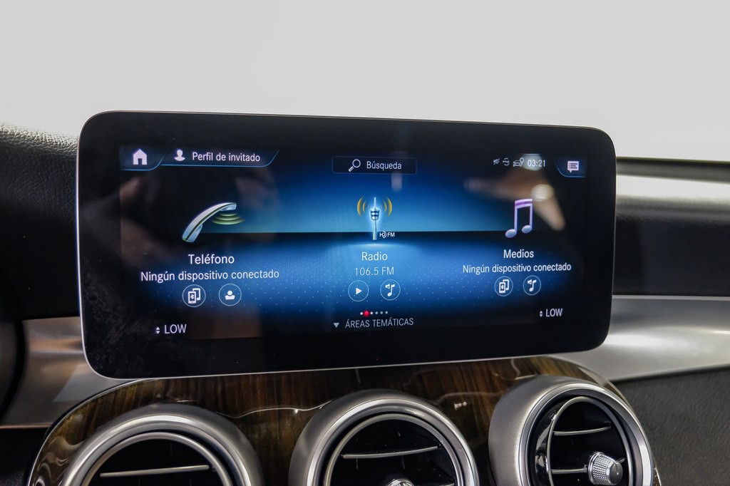 2020 Mercedes-Benz GLC-Class Image 27