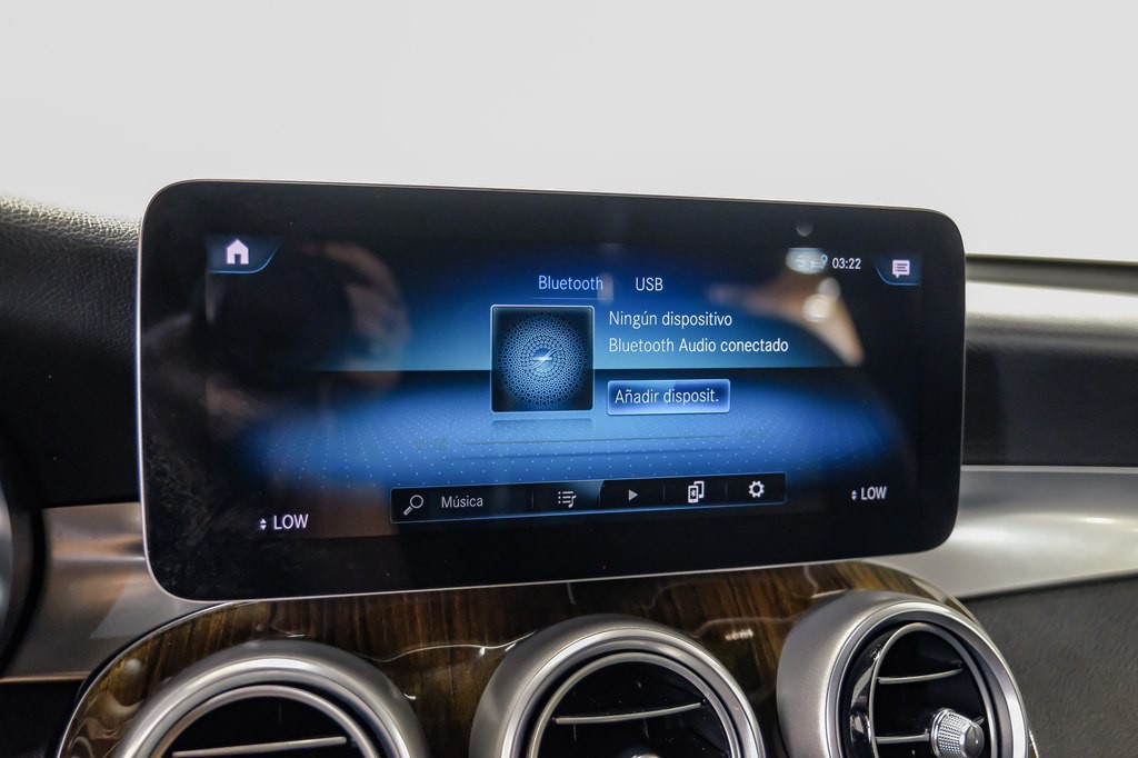 2020 Mercedes-Benz GLC-Class Image 28