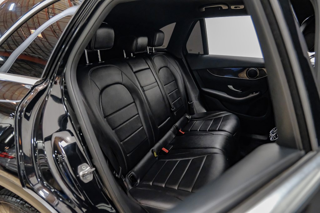 2020 Mercedes-Benz GLC-Class Image 36