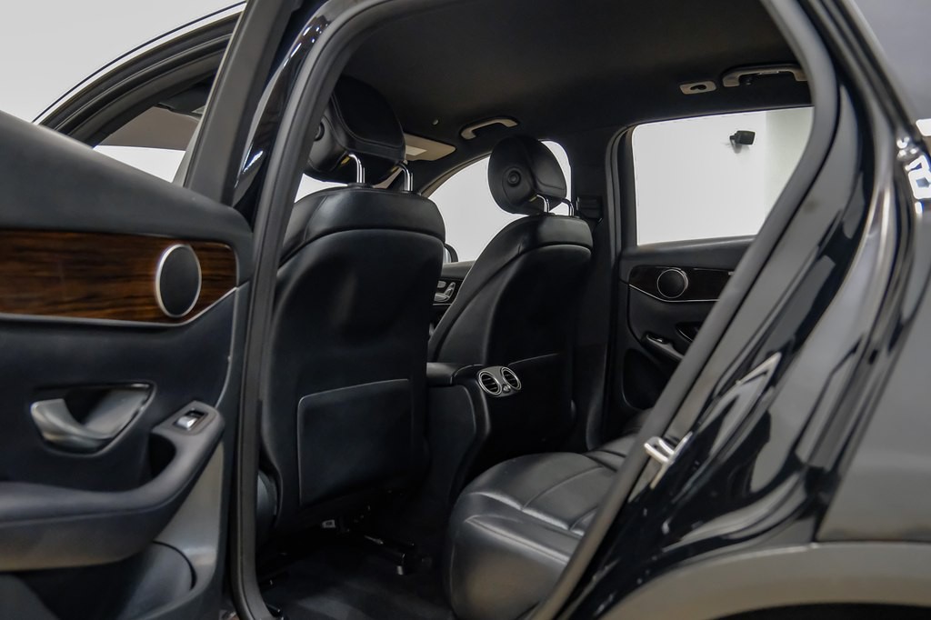 2020 Mercedes-Benz GLC-Class Image 39