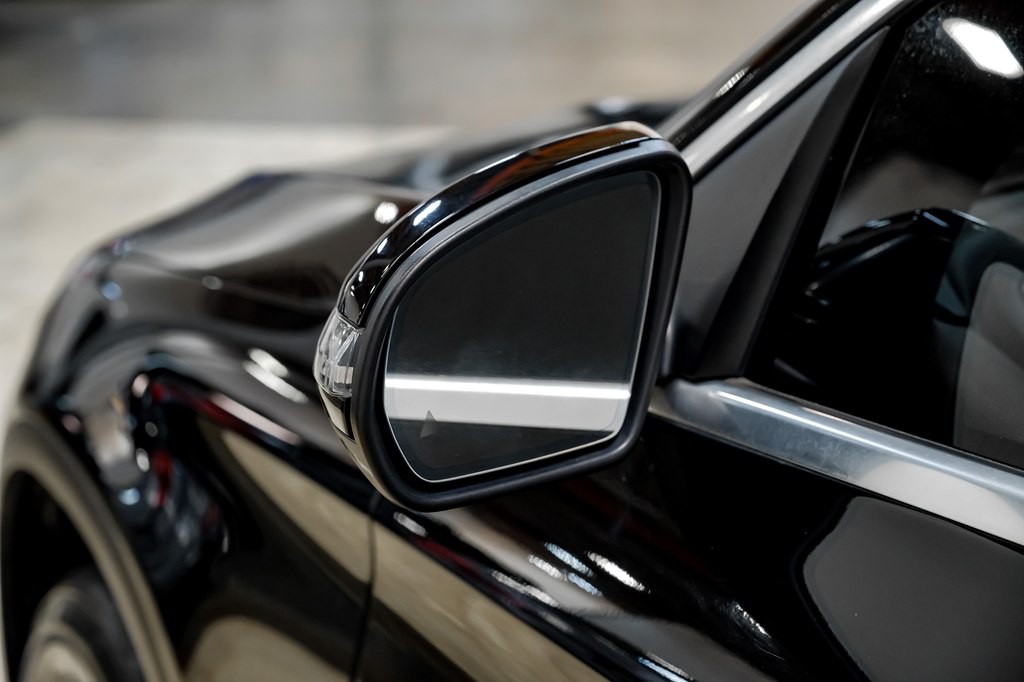 2020 Mercedes-Benz GLC-Class Image 41