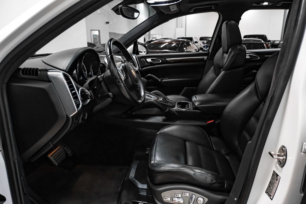 2014 Porsche Cayenne Image 4