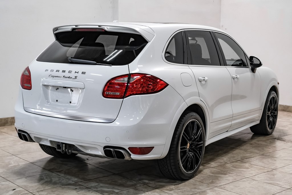 2014 Porsche Cayenne Image 8
