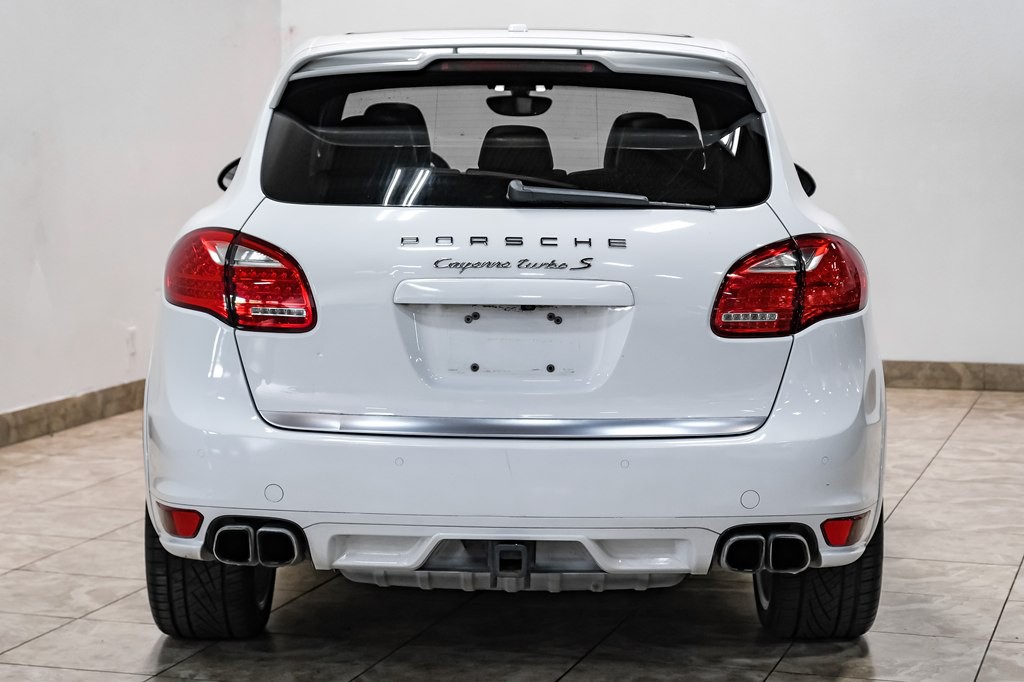 2014 Porsche Cayenne Image 9