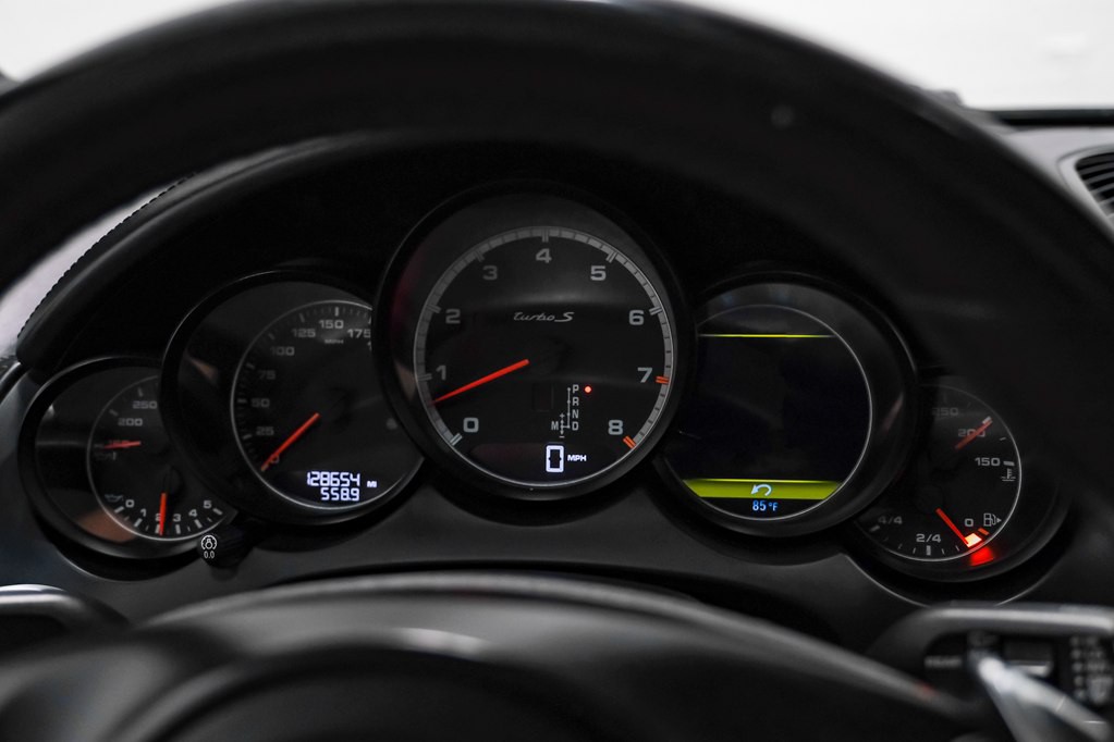 2014 Porsche Cayenne Image 18