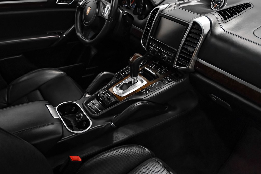 2014 Porsche Cayenne Image 22