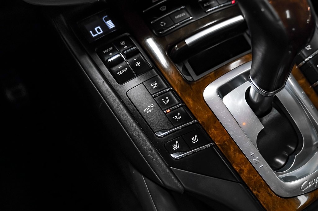 2014 Porsche Cayenne Image 26