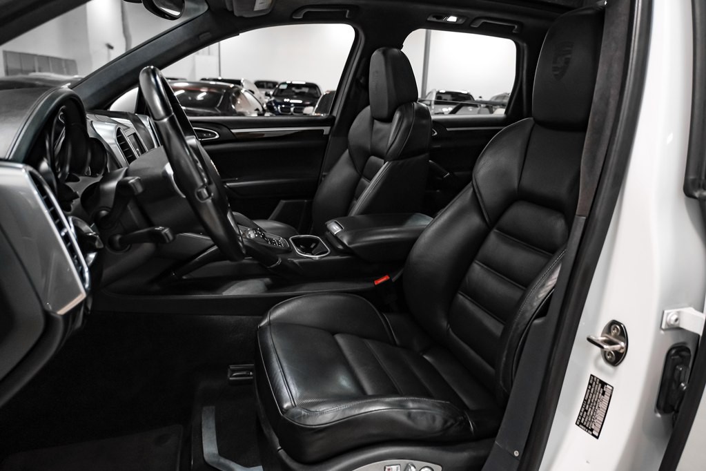 2014 Porsche Cayenne Image 37