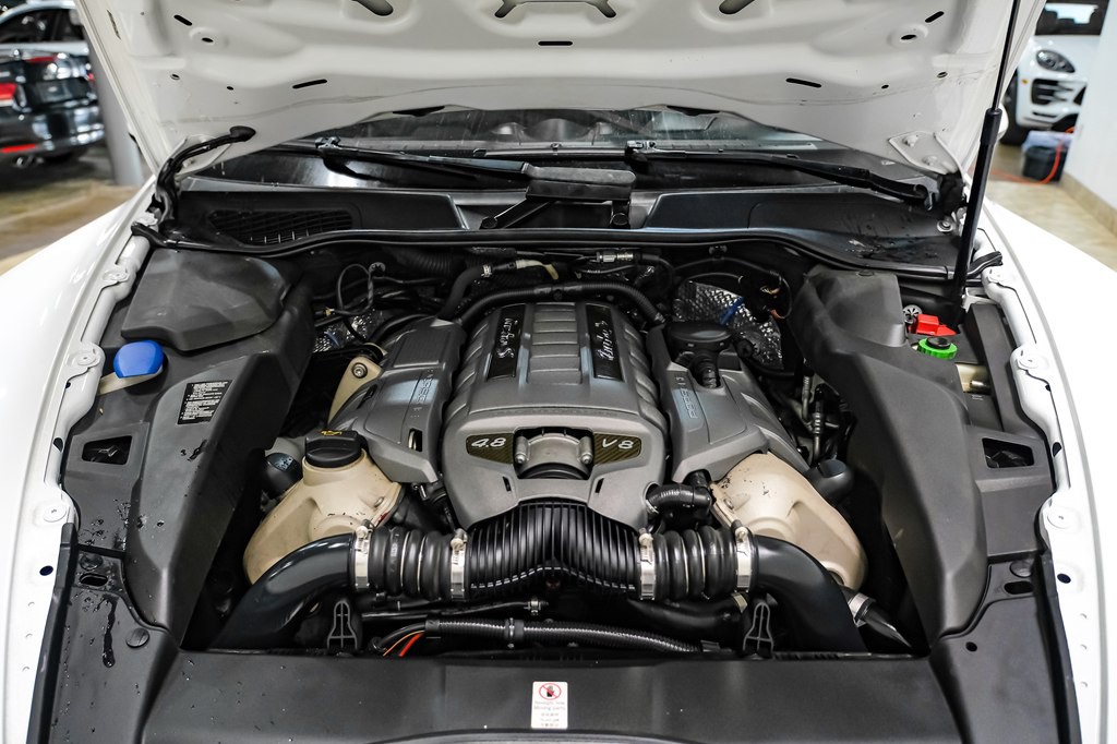 2014 Porsche Cayenne Image 55