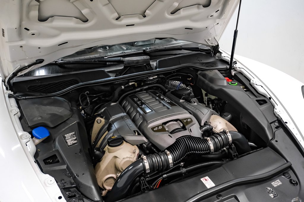 2014 Porsche Cayenne Image 56