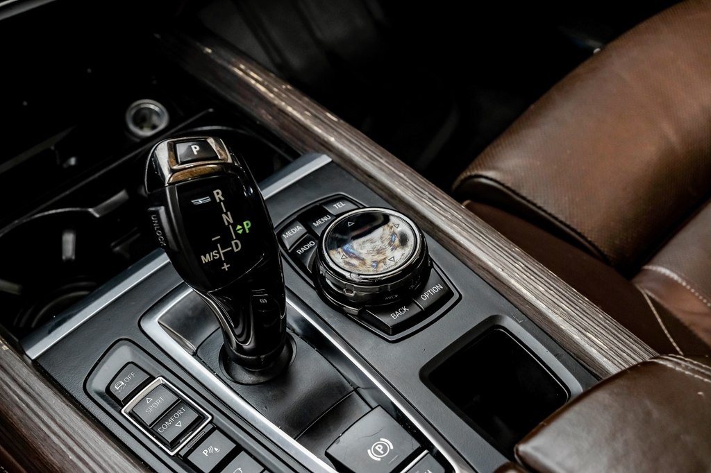 2015 BMW X5 Image 18