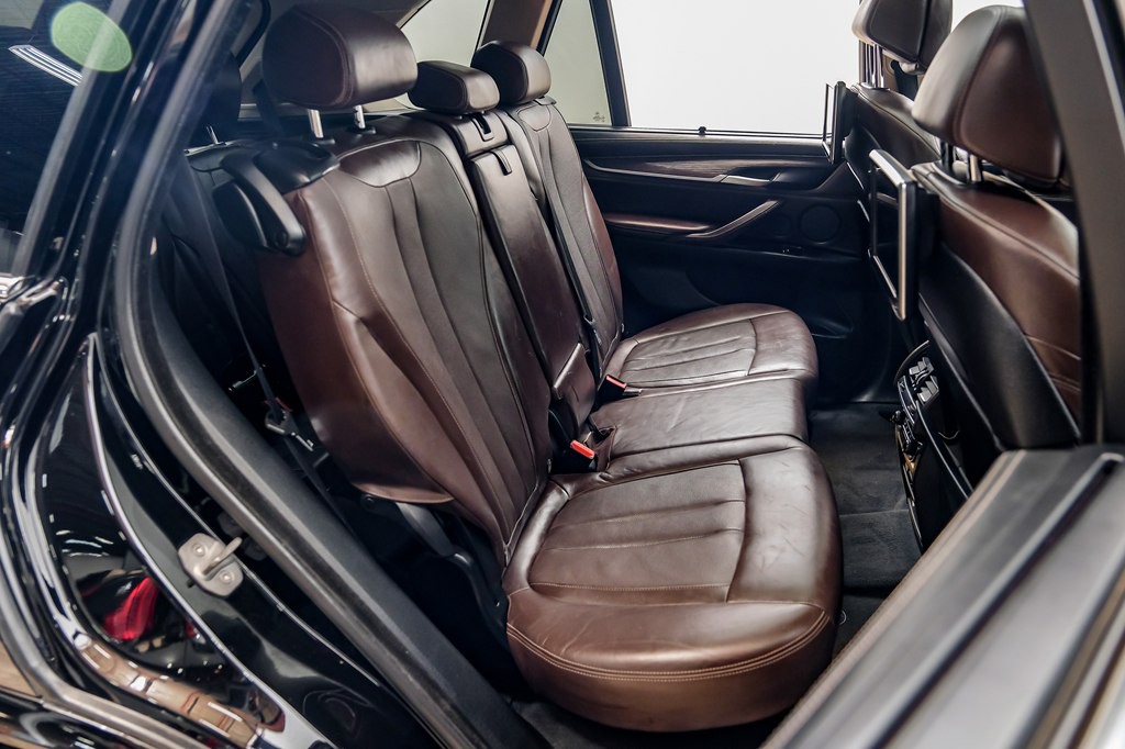 2015 BMW X5 Image 30
