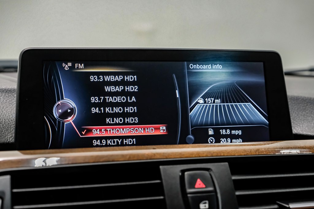 2015 BMW 3 Series Image 26