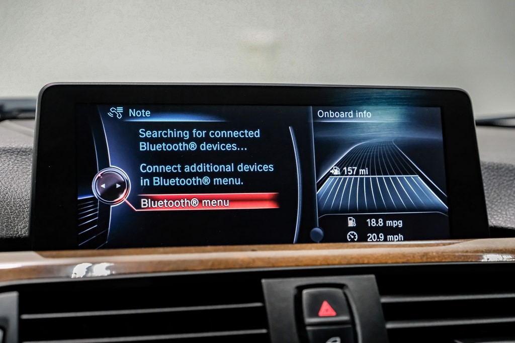2015 BMW 3 Series Image 28