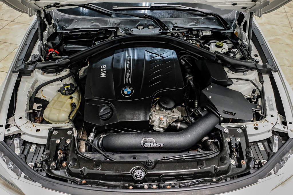 2015 BMW 3 Series Image 47