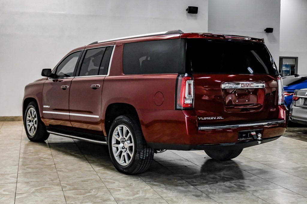 2020 GMC Yukon Image 9