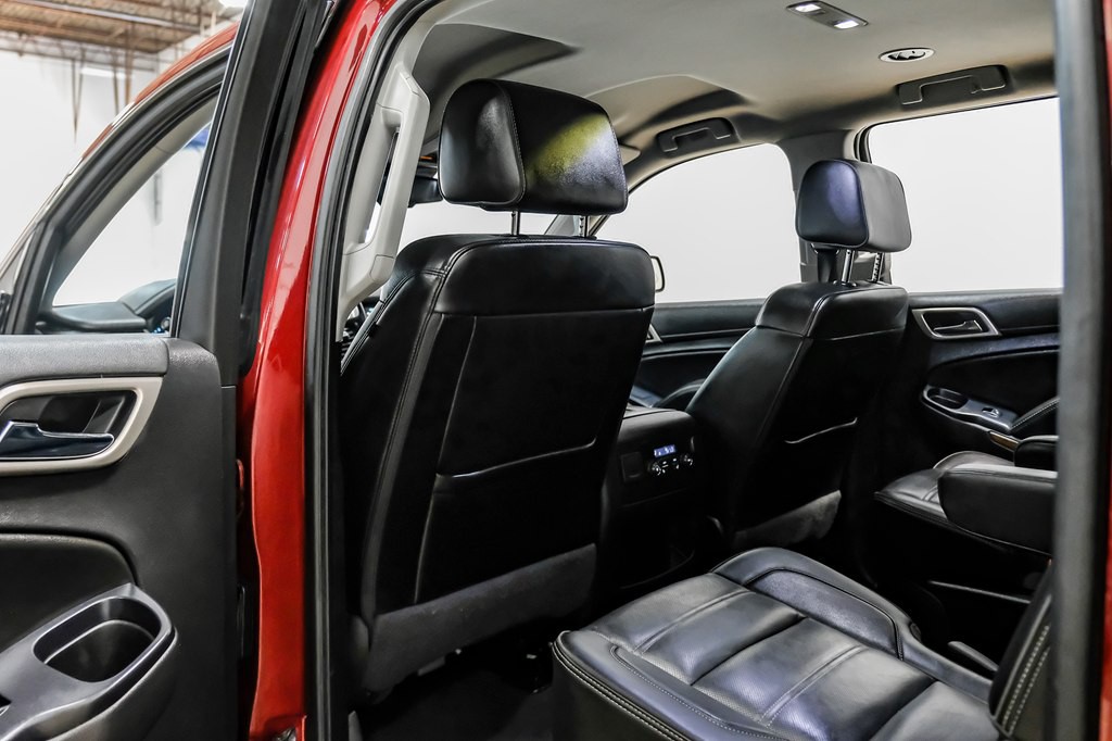 2020 GMC Yukon Image 33