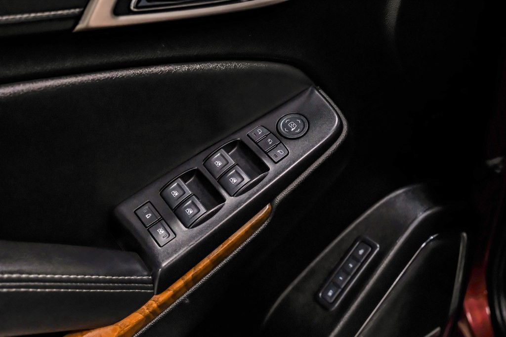 2020 GMC Yukon Image 39