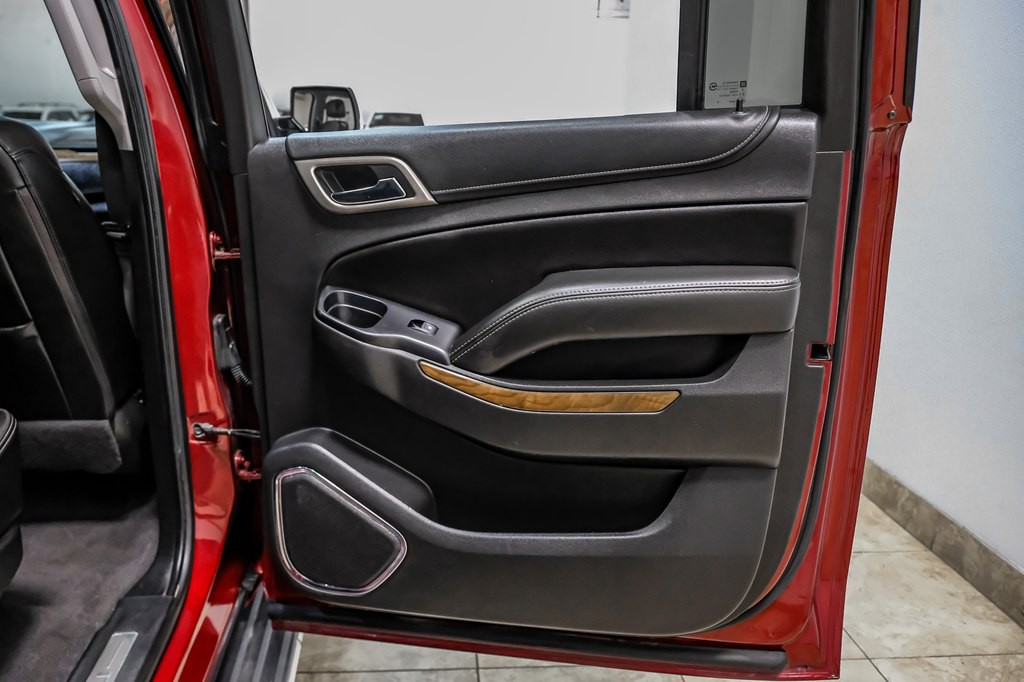 2020 GMC Yukon Image 43